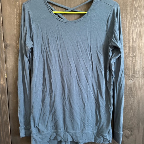 GAIAM Women's Slate Blue Long Sleeve Blouse - Picture 1 of 3
